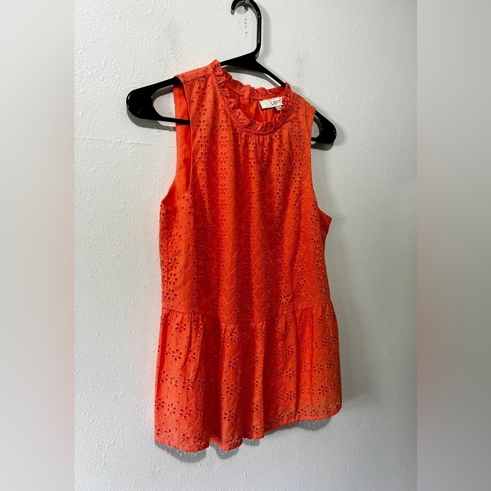 LOFT NWT Coral Eyelet Lace Peplum Tank Top - Small - Picture 6 of 11